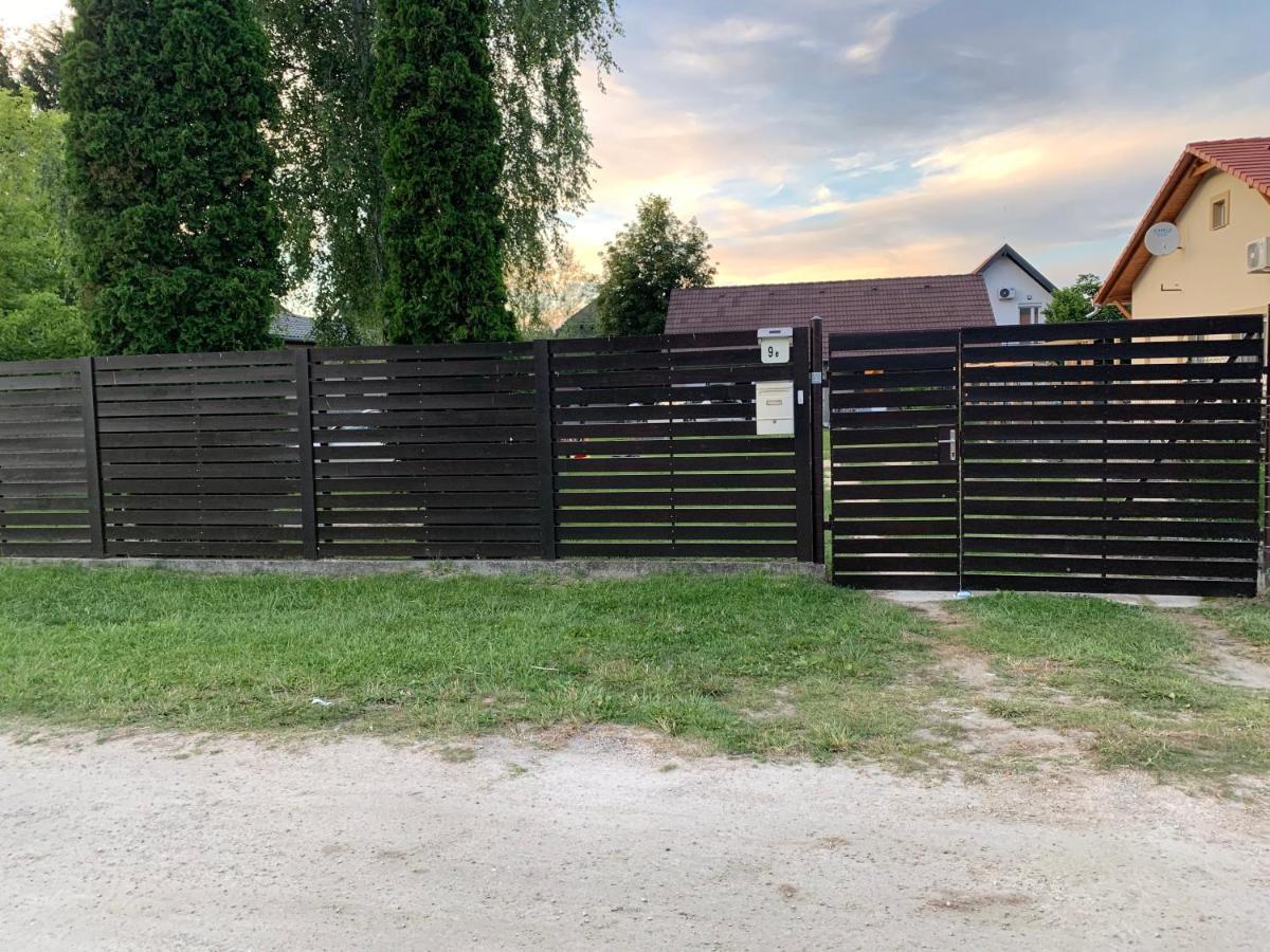 Balatonmáriafürdő nyaraló Exterior foto